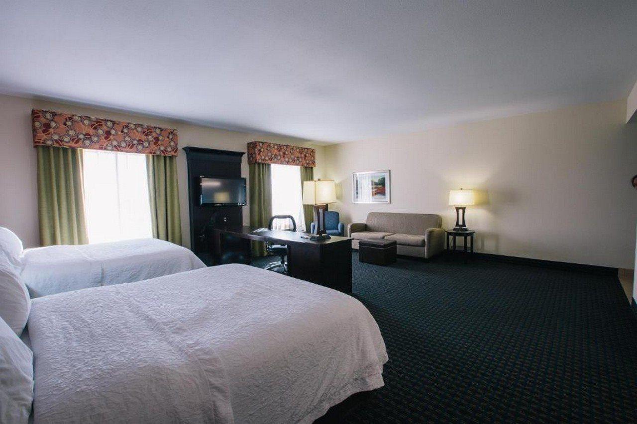 Hampton Inn & Suites Эфингем Экстерьер фото