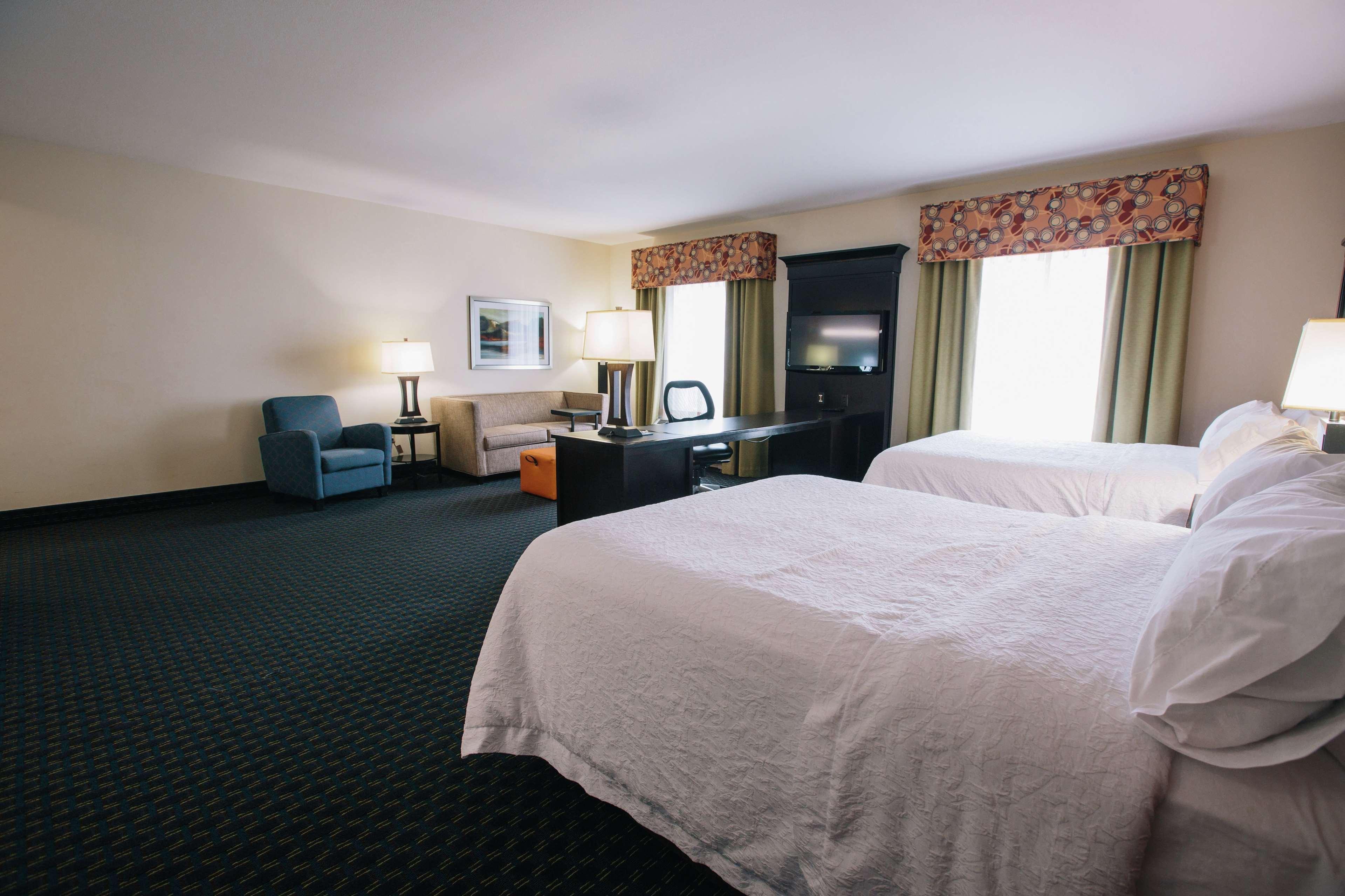 Hampton Inn & Suites Эфингем Экстерьер фото