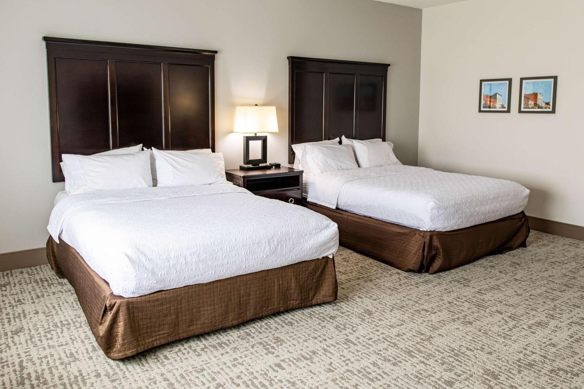 Hampton Inn & Suites Эфингем Экстерьер фото